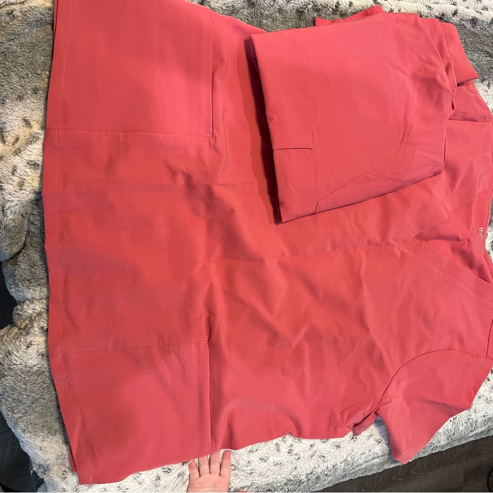 Mandala extra large Kazma top medium petite joggers